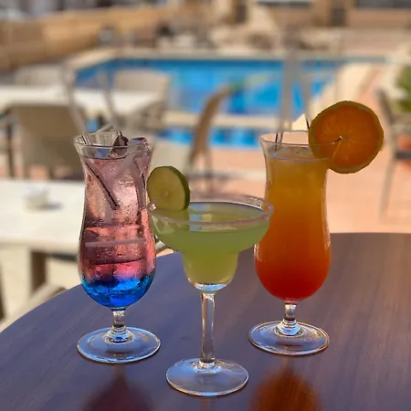 Iris - Only Adults Hotel