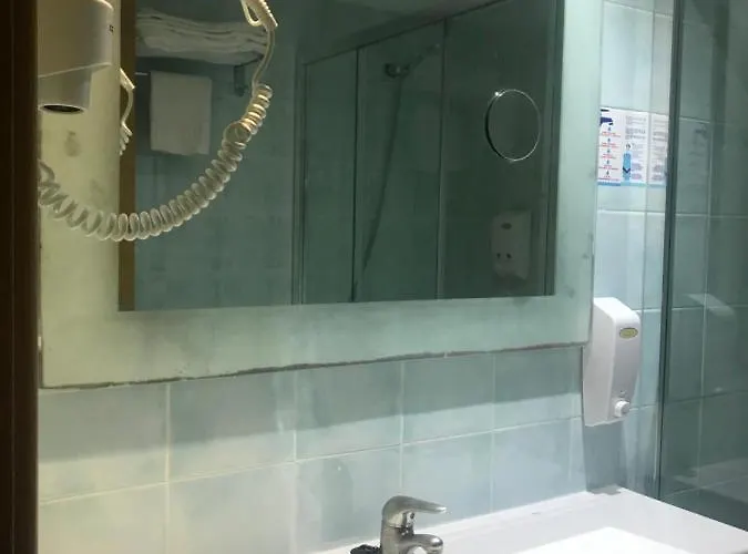 Hotel Iris - Only Adults