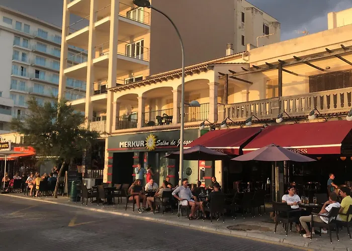 Iris - Only Adults Hotel 3*