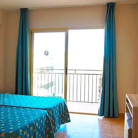 Hotel Iris - Only Adults 3*