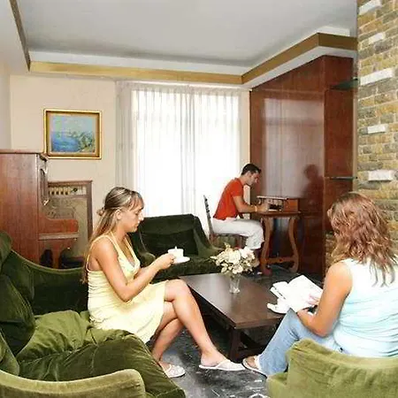 Otel Iris - Only Adults S'Arenal