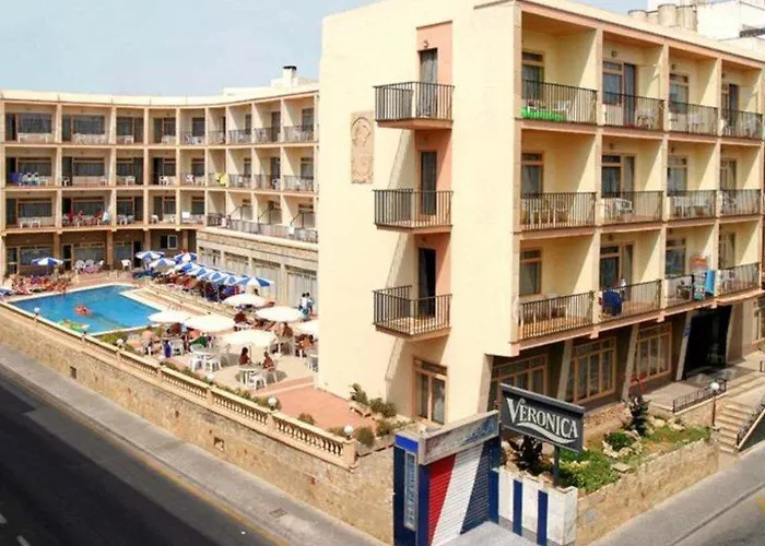 Iris - Only Adults 3*