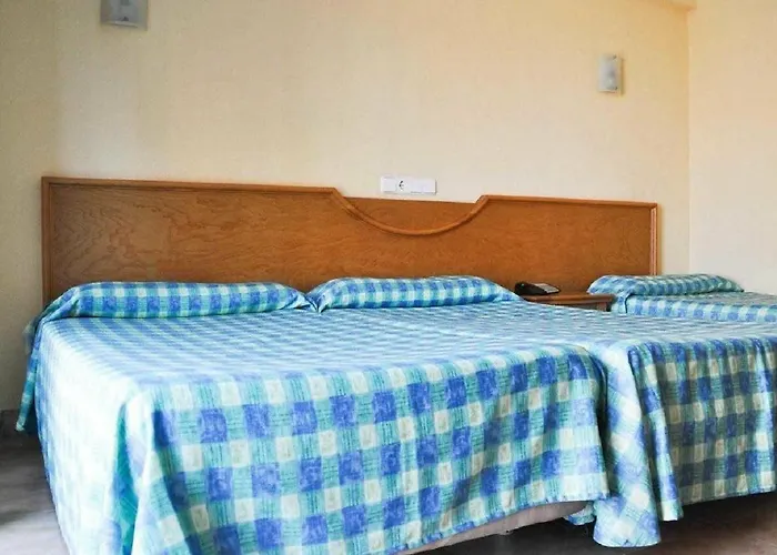 Iris - Only Adults 埃尔阿雷纳尔