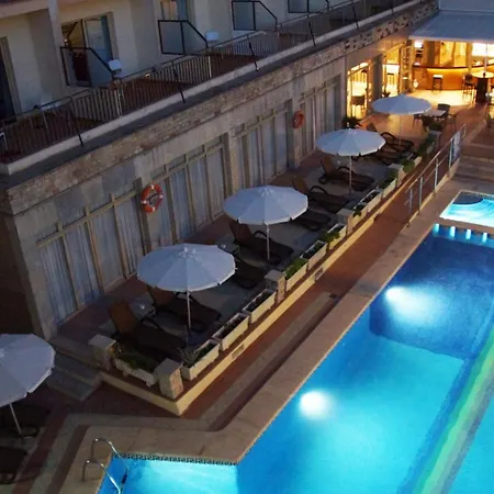 Iris - Only Adults Hotel