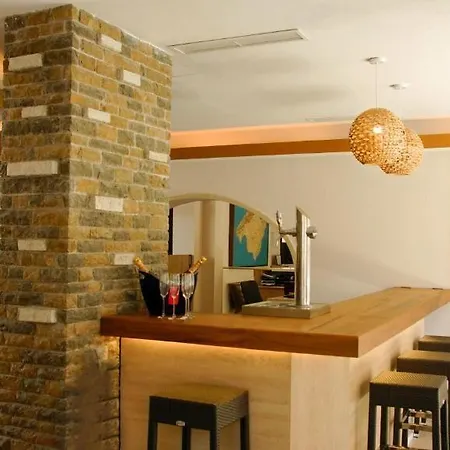 Hotel Iris - Only Adults