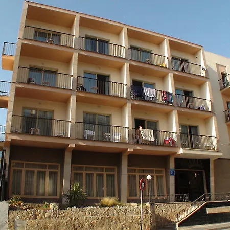 Iris - Only Adults El Arenal (Mallorca)